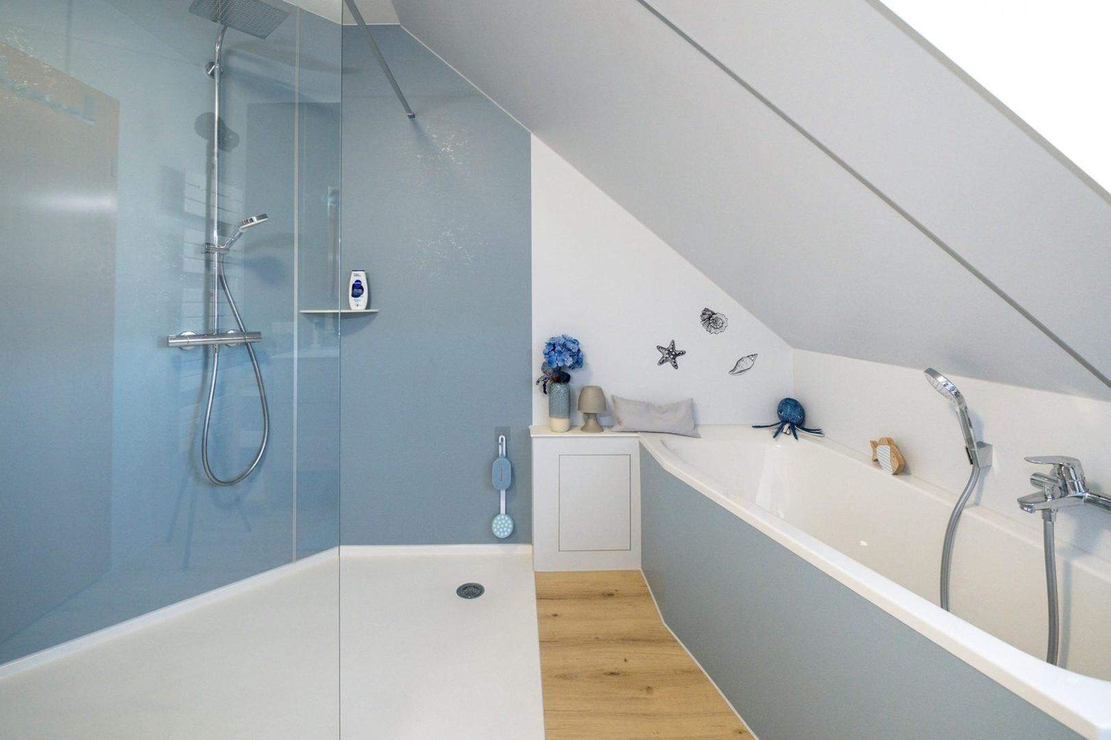 Dusche / Badewanne
