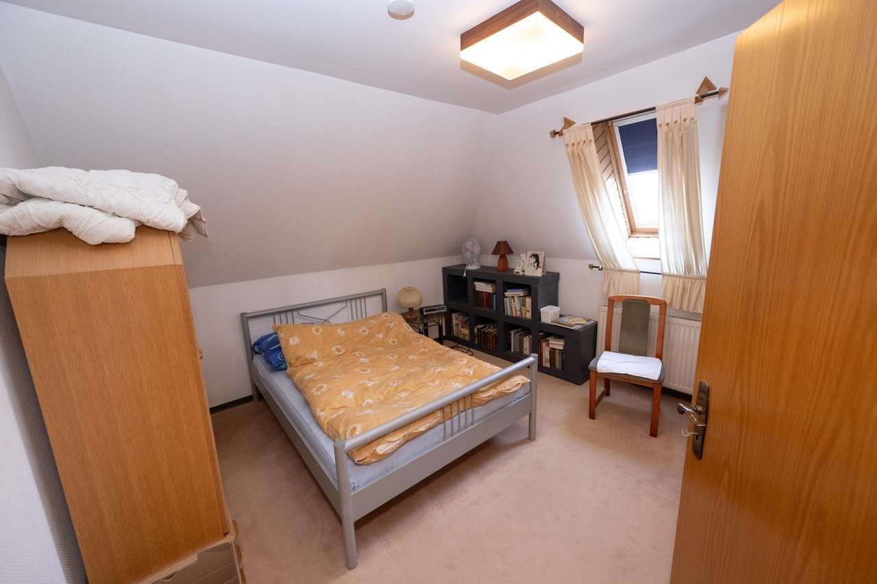 Schlafzimmer OG (2)
