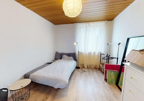 Schlafzimmer 2