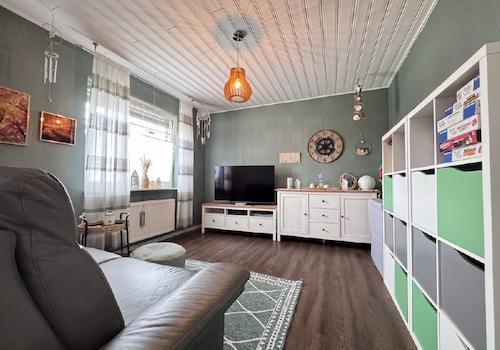 Kinderzimmer - aktuell Fernsehzimmer