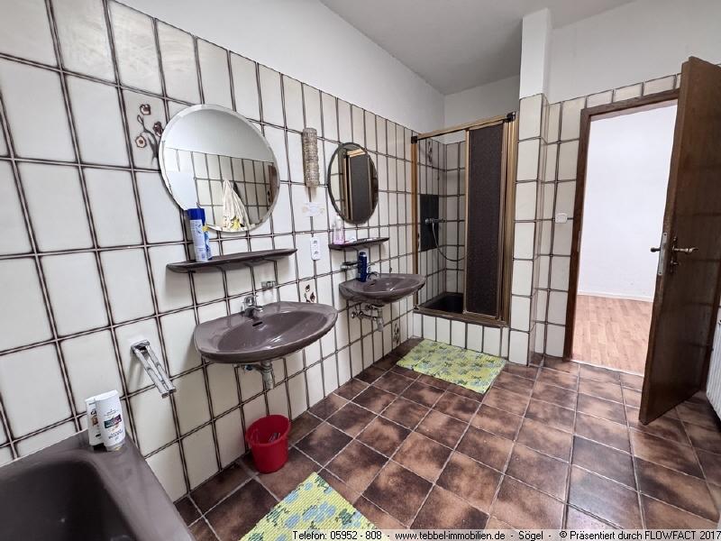 Badezimmer - Bild II