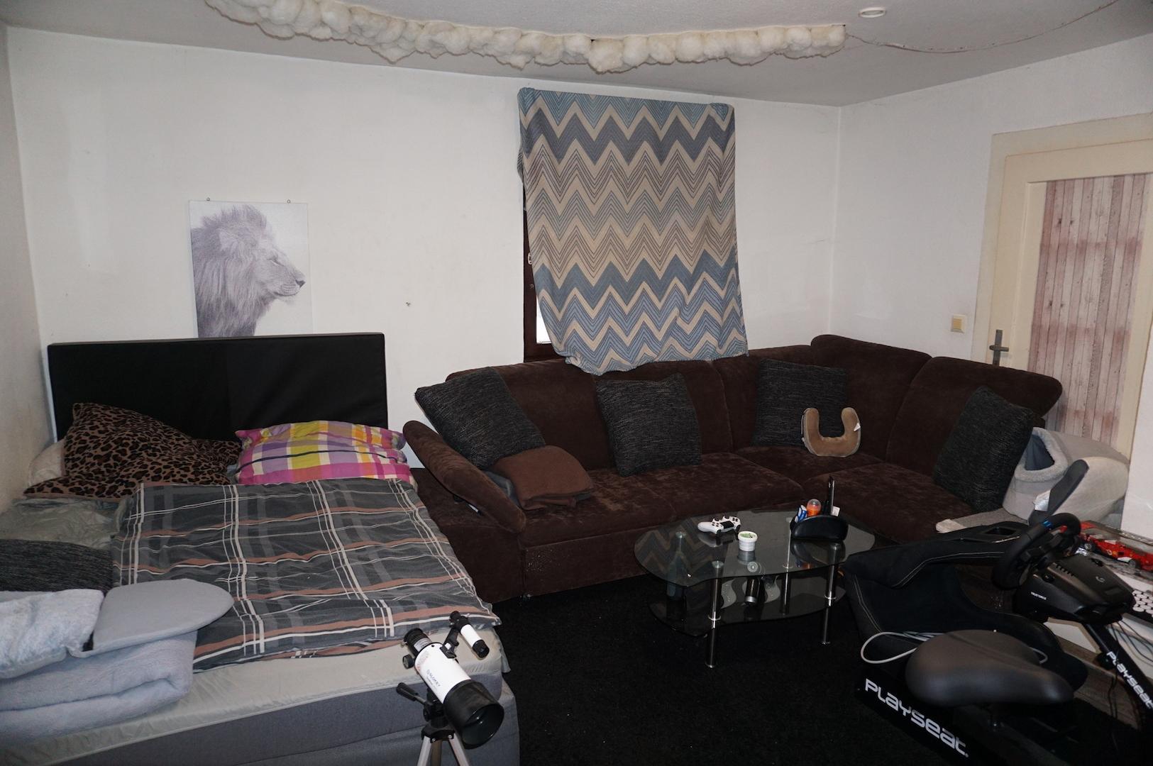 Schlafzimmer I EG