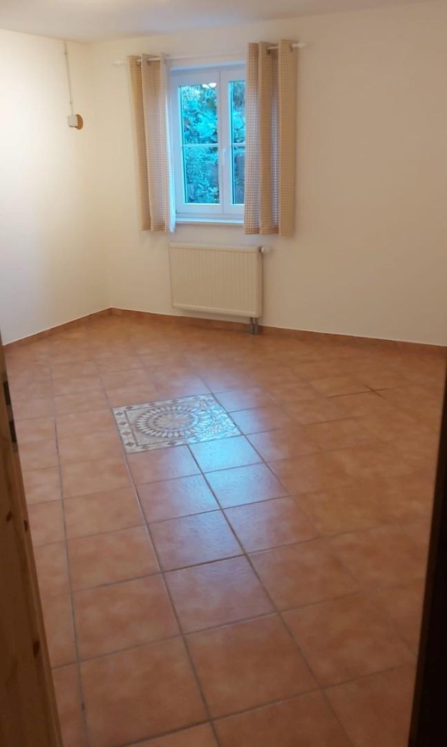 Musikzimmer Keller links