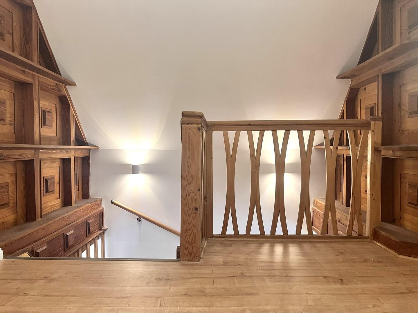 Treppe in das 2. OG Flur