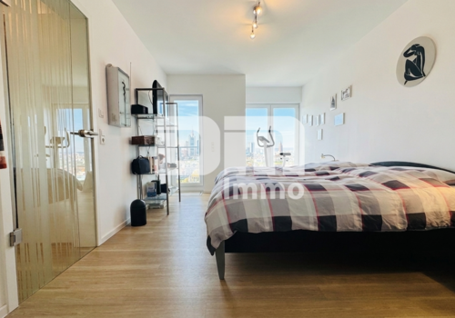 Master Schlafzimmer 1 / 2x Zugang Balkon Terrasse