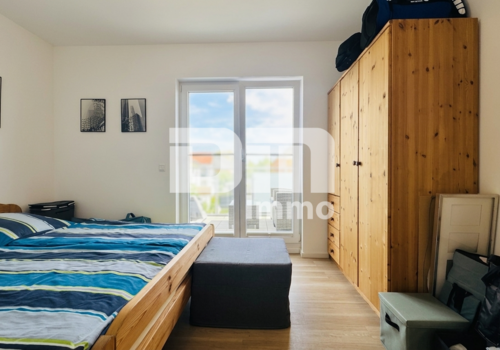 Schlafzimmer 3 / Kind / Gäste / Zugang Terrasse