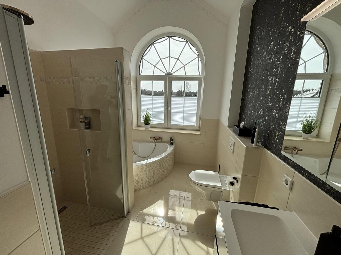 Master-Badezimmer