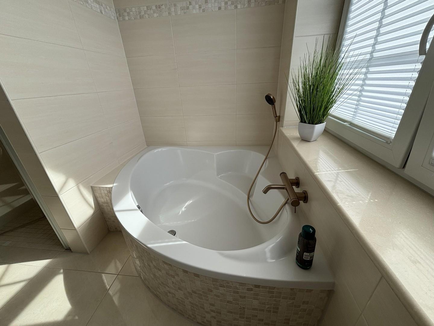 Master-Badezimmer