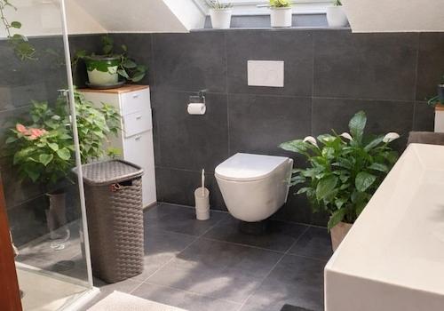 Badezimmer 1.OG