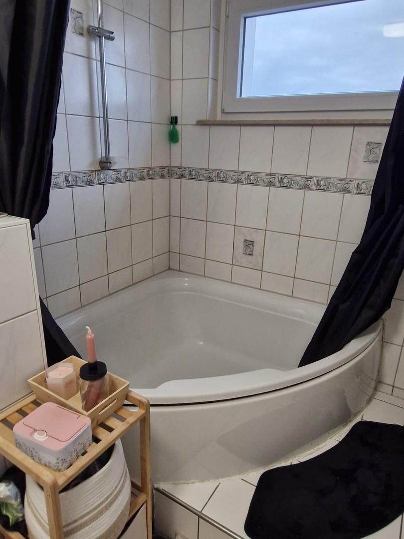 Eckbadewanne