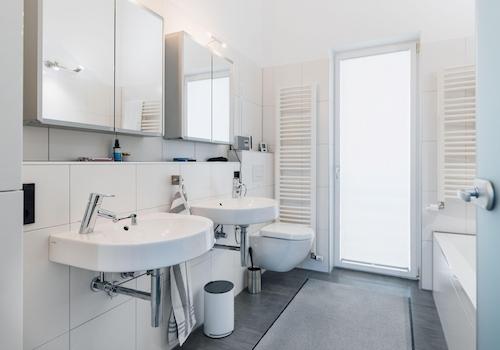 Badezimmer EG