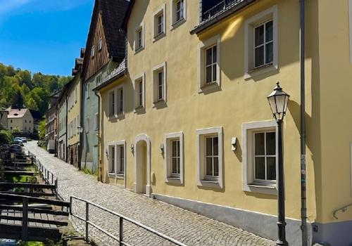 Von der Stadt zum Haus