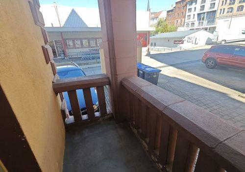 Balkon 1