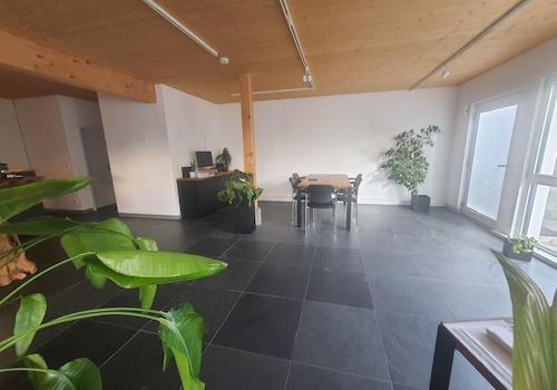 Büro EG