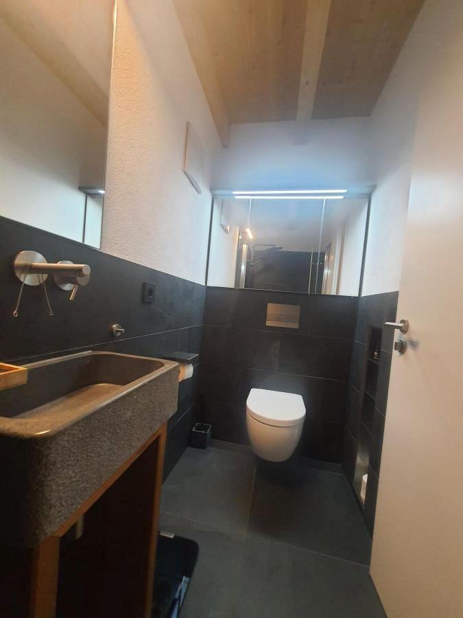 WC/Dusche Büro OG