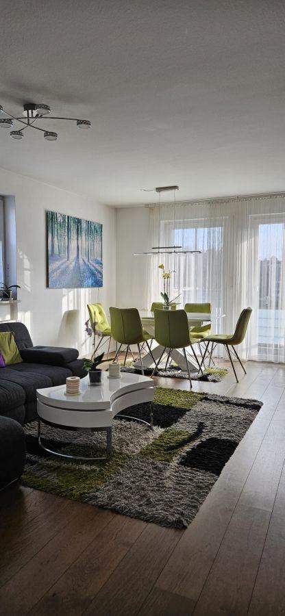 26 Wohnzimmer