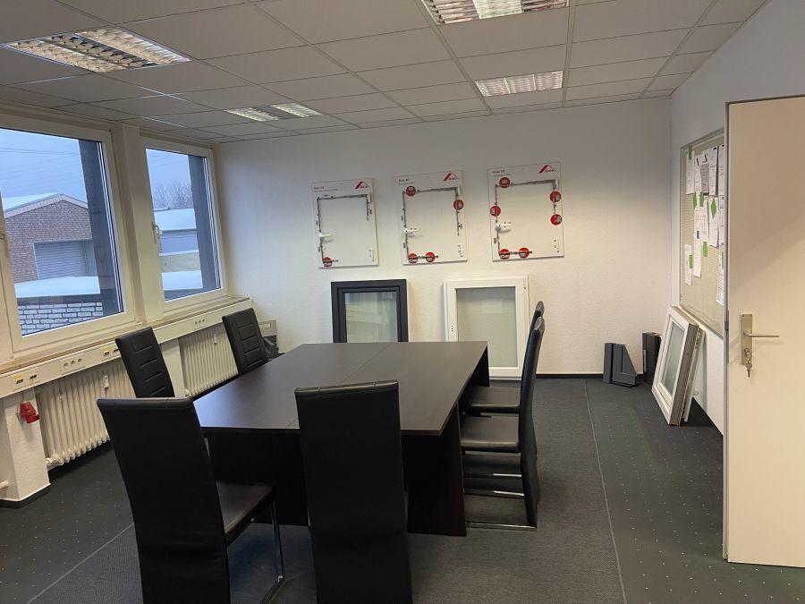 Büro 1
