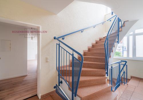 Immobilie in Böhlitz-Ehrenberg zu verkaufen_Treppenhaus