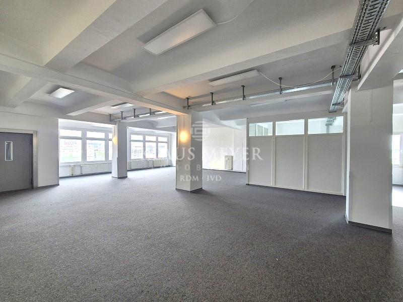 im Büro