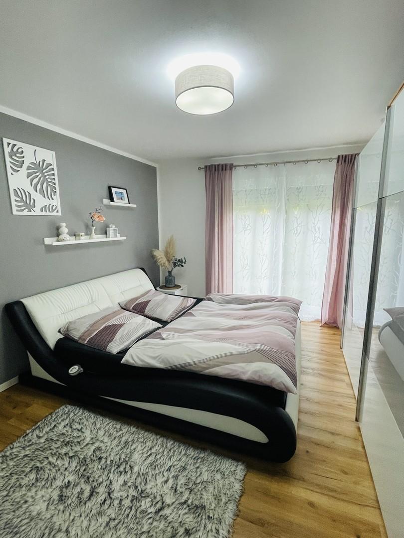 Das Schlafzimmer