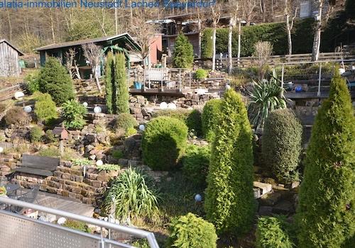 Garten u großes Gartenhaus 
