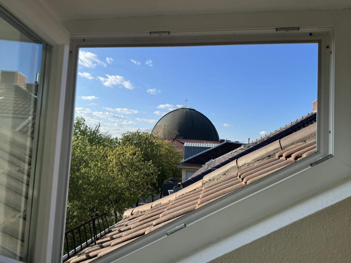 Blick nach Norden auf Kirche