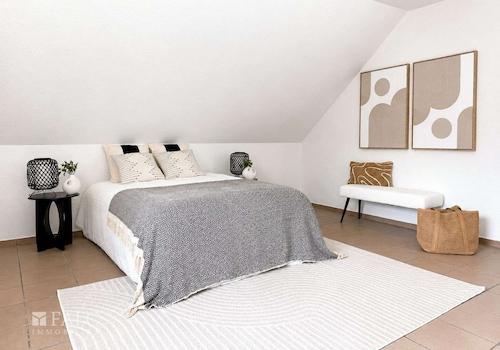 Schlafzimmer II