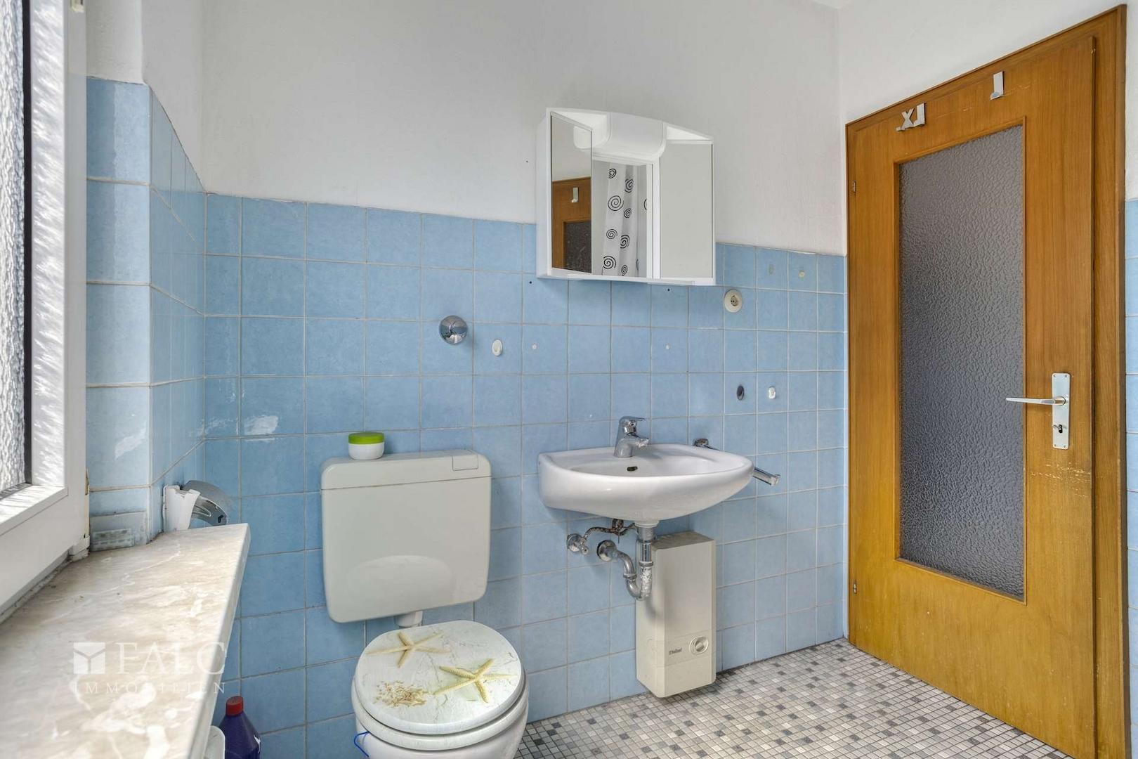2 OG. links, Badezimmer