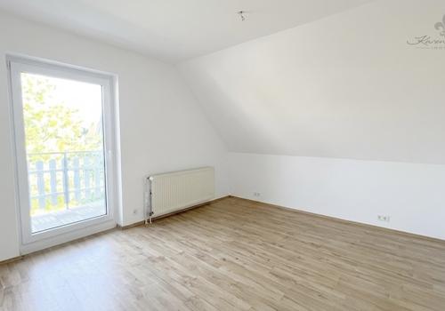 Schlafraum 1 mit Balkon OG