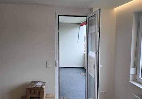 Wohnzimmer - Zugang zum Balkon