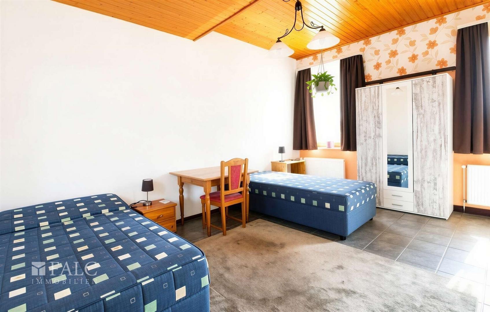 Schlafzimmer IV