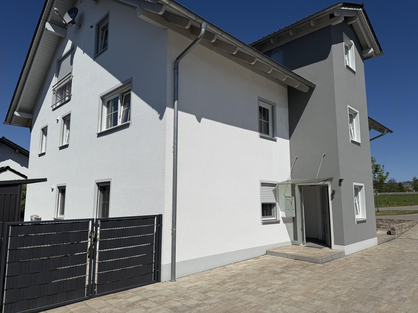 Aussenansicht- Eigang Süd-Ost
