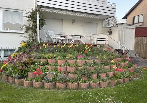 Terrasse hochgesetztes EG