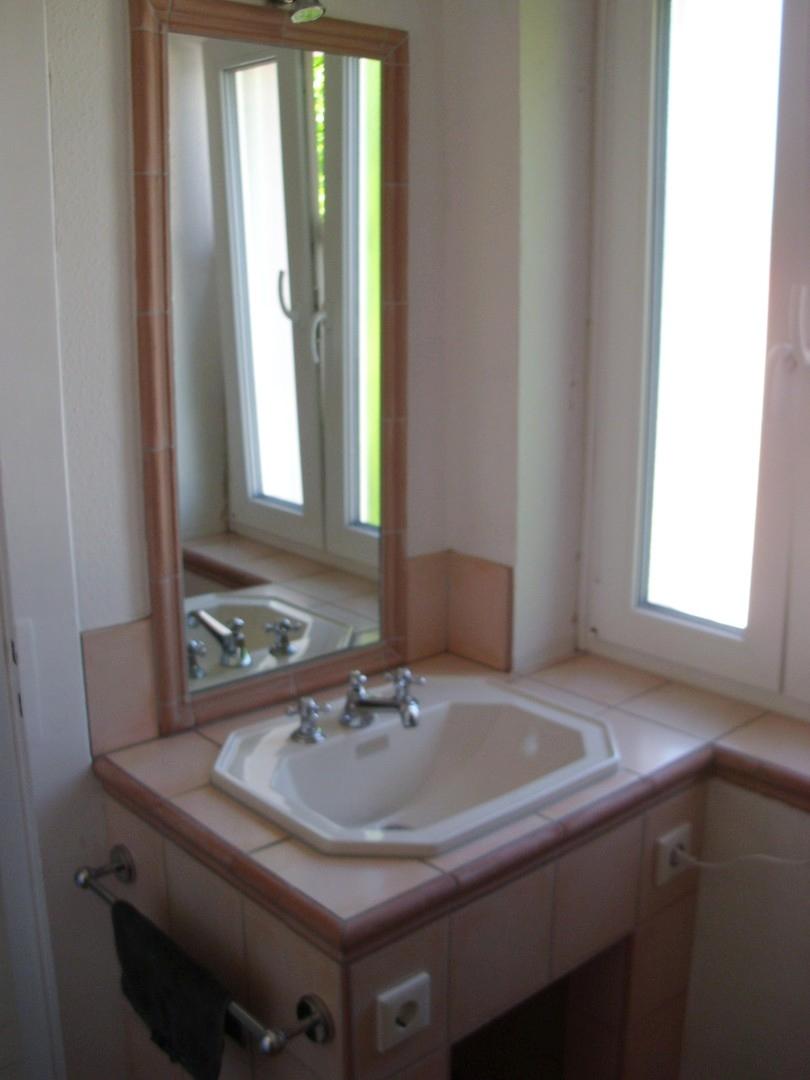 das Badezimmer