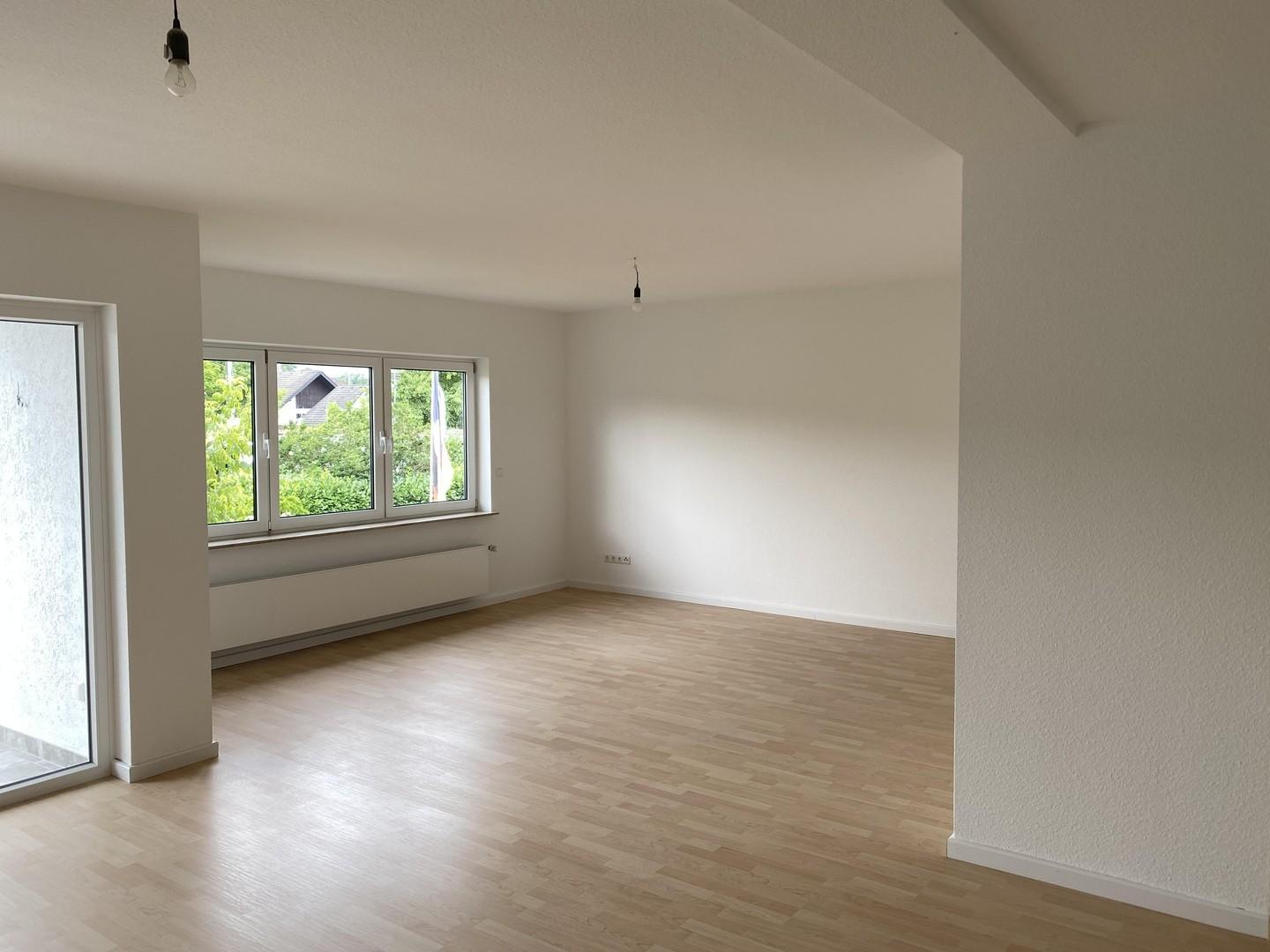 1OG Wohn-/Esszimmer