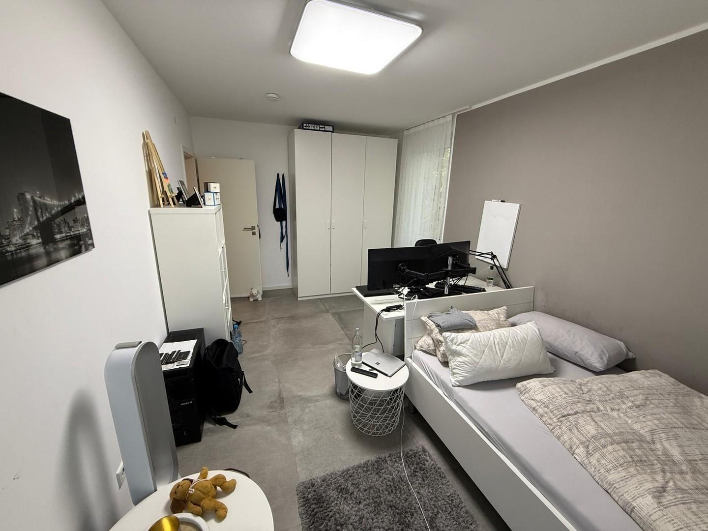 Schlafzimmer 2