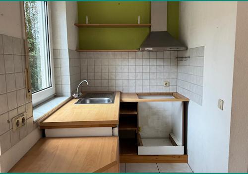 Die Kücheneinbauten in der Einliegerwohnung können übernommen werden