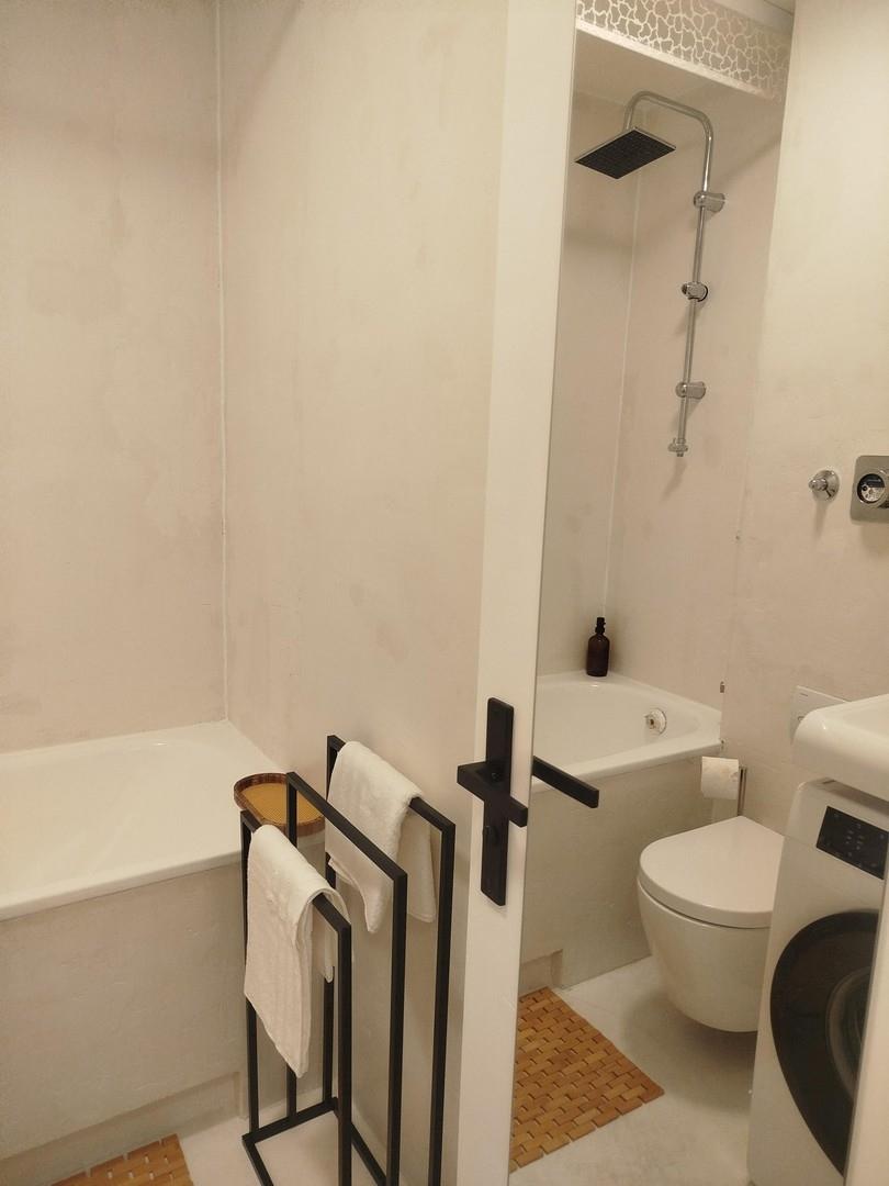 Bathroom with Bathtub