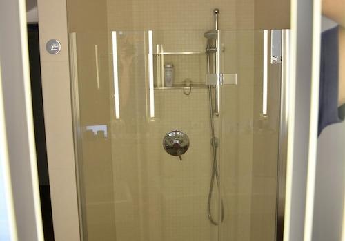 Dusche Hauptbad