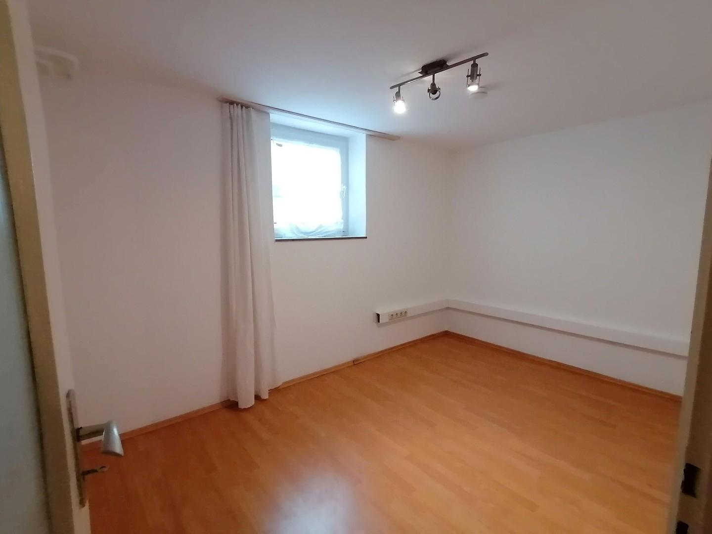 Büroraum 1