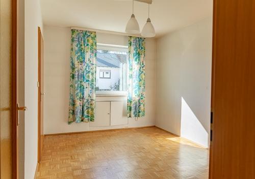 Zimmer 2 EG