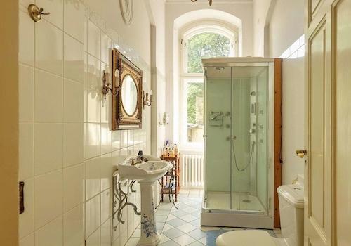 Badezimmer 2