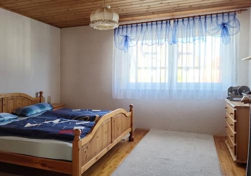 Schlafzimmer OG