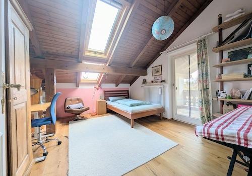 Schlafzimmer 1 OG