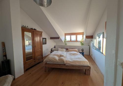 Schlafzimmer 3 OG