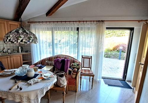 Küche mit Terrasse