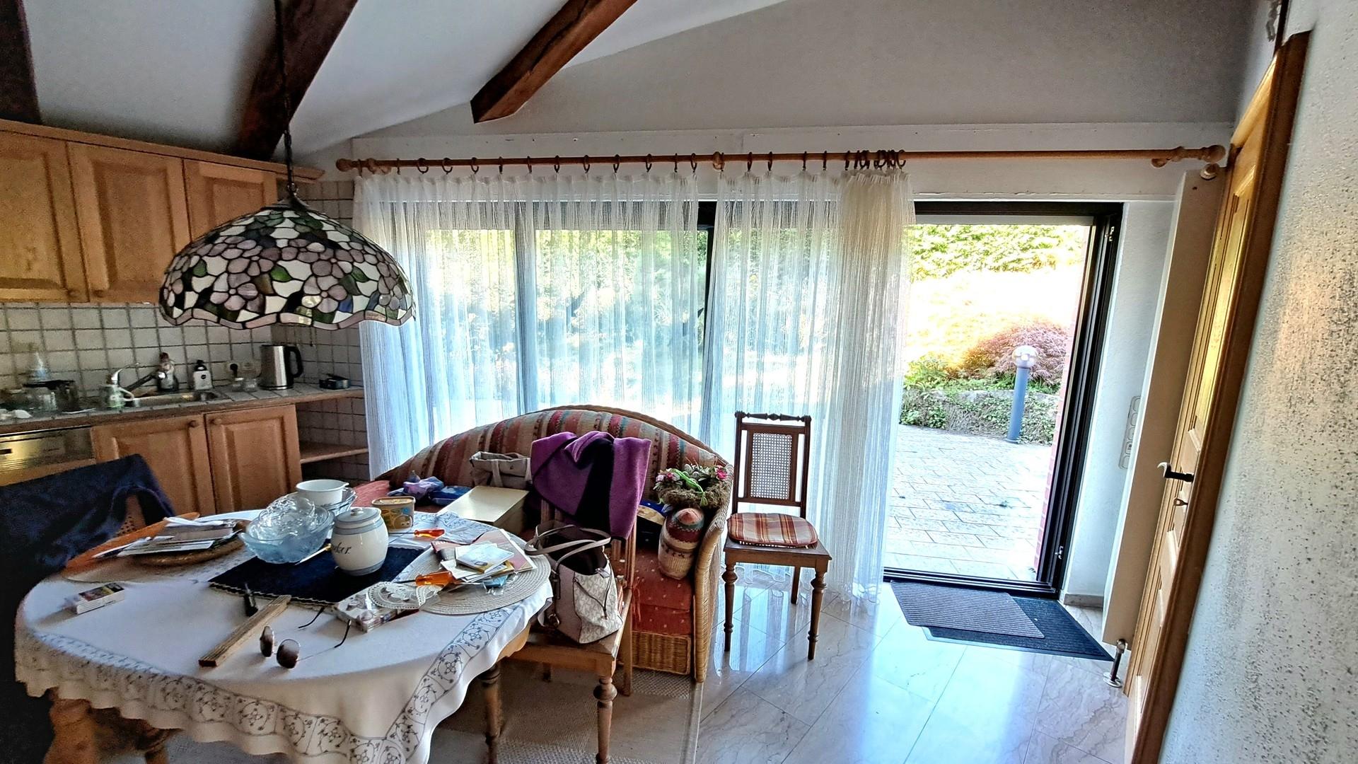 Küche mit Terrasse