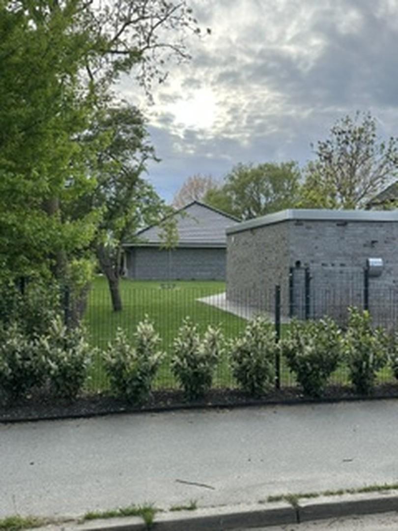 Ansicht Garage Haus Garten