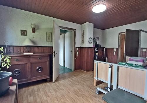Rundgang rechte Haushälfte, Wohnen/Küche
