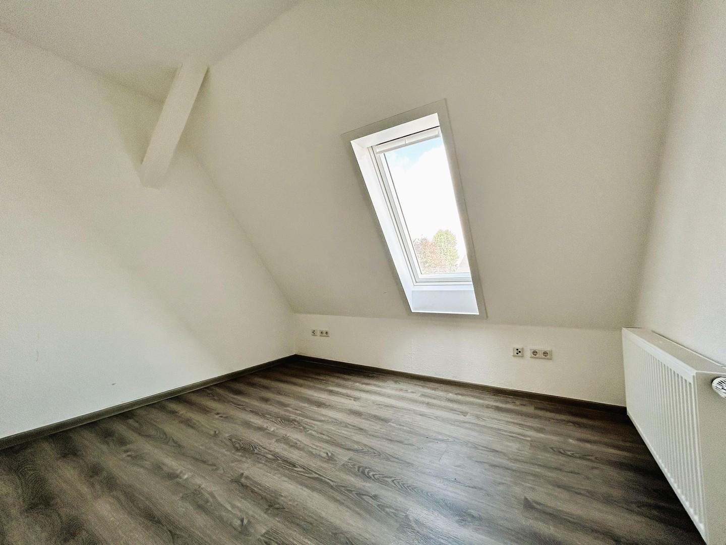 Arbeits/Kinderzimmer